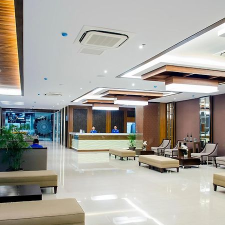 Tara Hotel Yogyakarta Tugu Εξωτερικό φωτογραφία