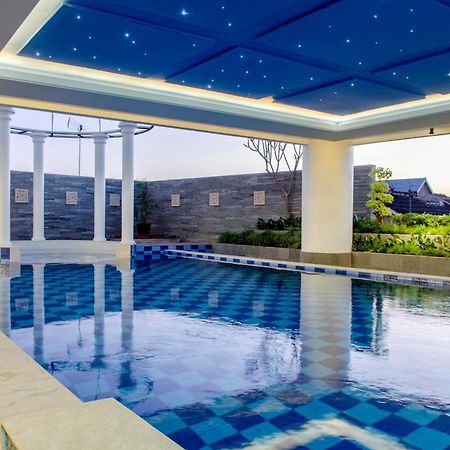 Tara Hotel Yogyakarta Tugu Εξωτερικό φωτογραφία