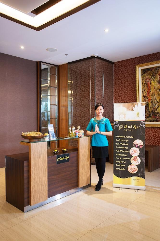 Tara Hotel Yogyakarta Tugu Εξωτερικό φωτογραφία