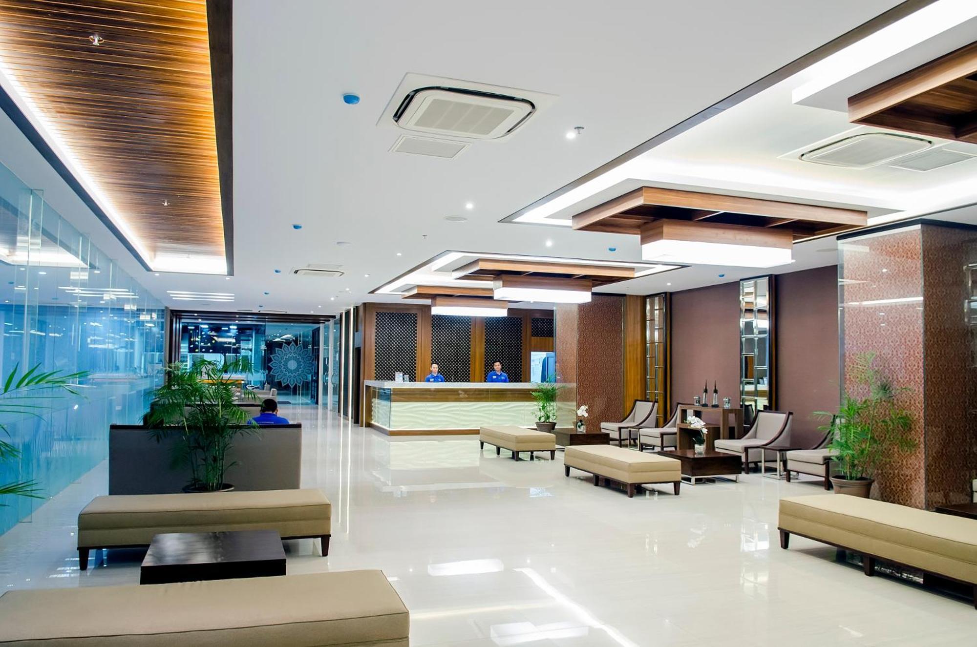 Tara Hotel Yogyakarta Tugu Εξωτερικό φωτογραφία