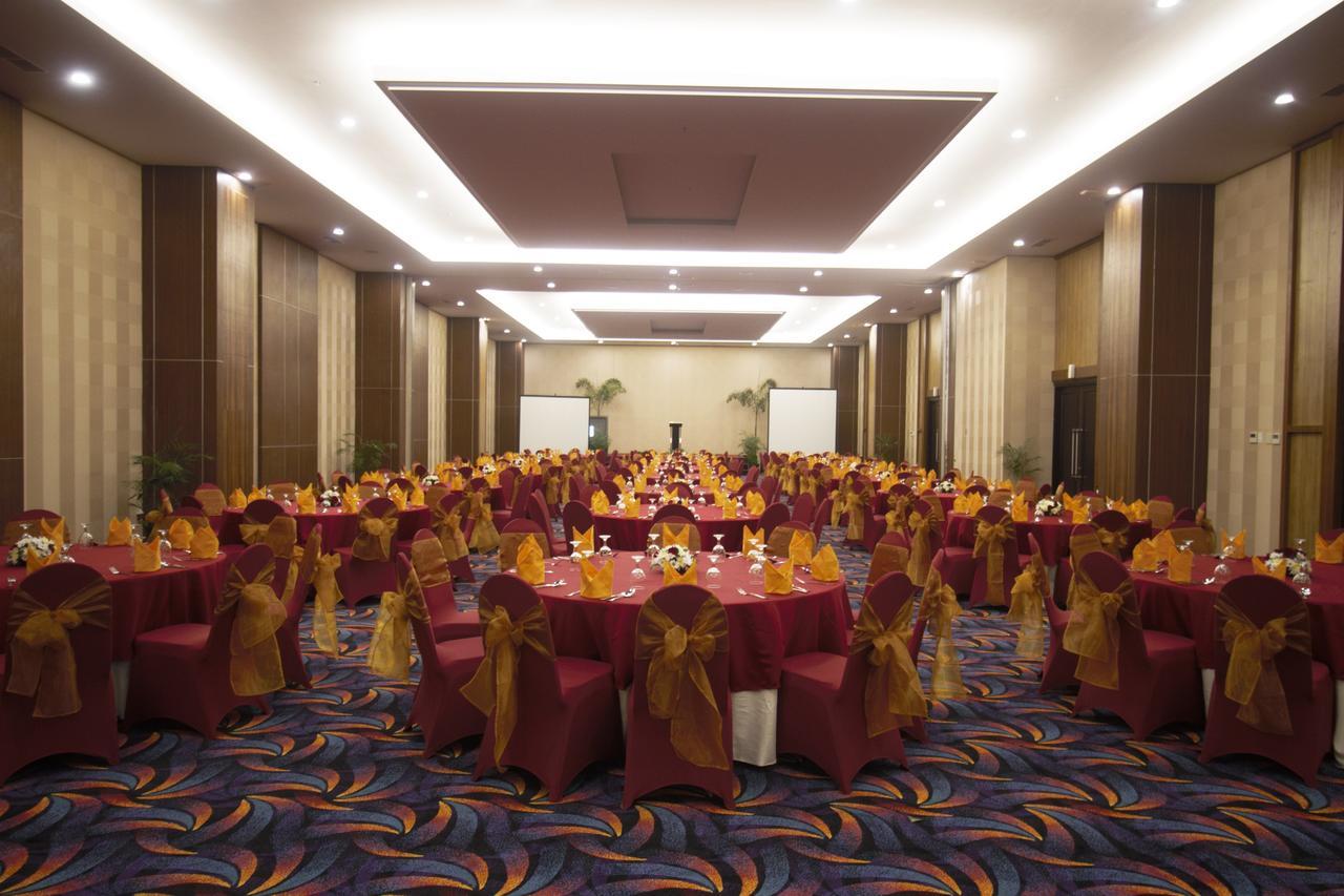 Tara Hotel Yogyakarta Tugu Εξωτερικό φωτογραφία