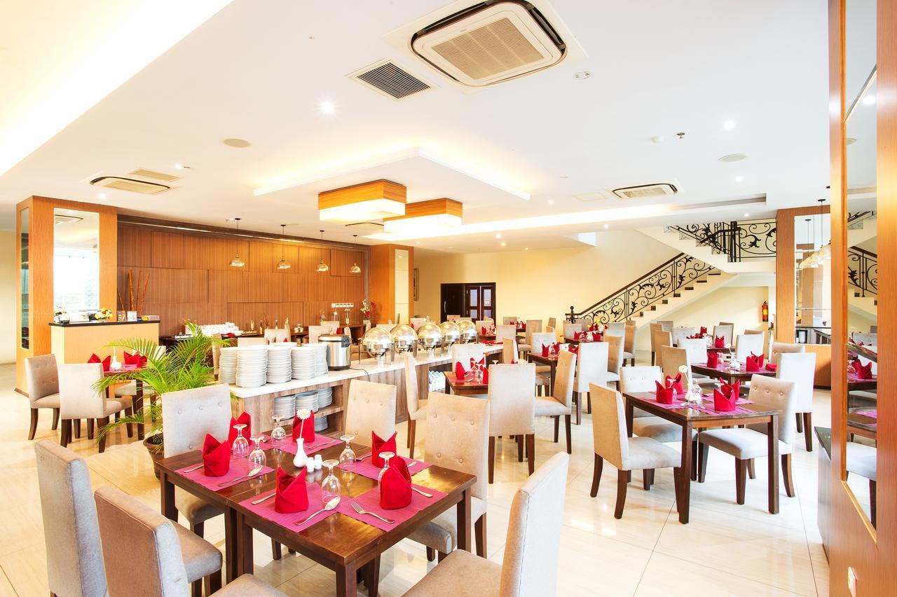 Tara Hotel Yogyakarta Tugu Εξωτερικό φωτογραφία