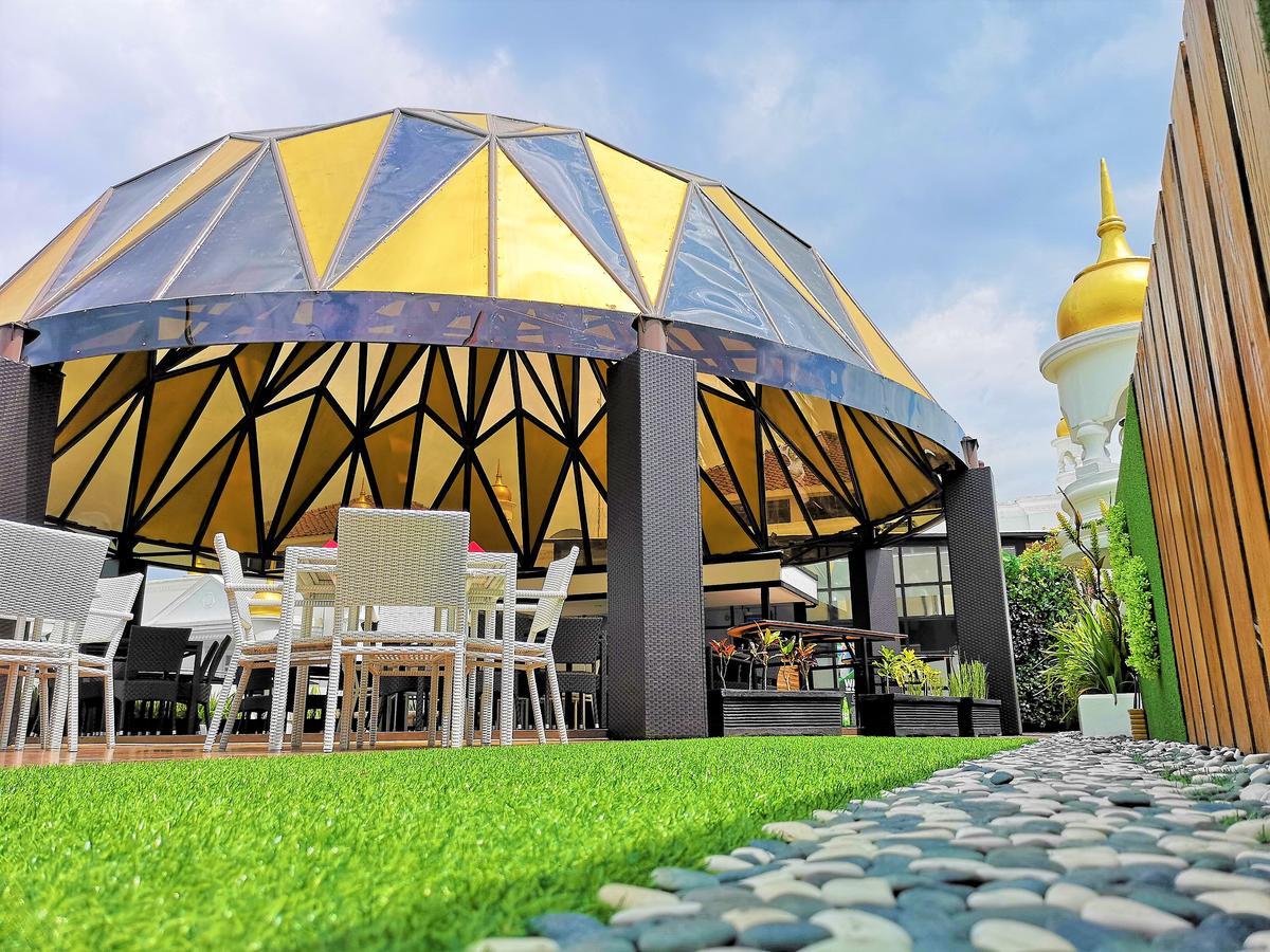Tara Hotel Yogyakarta Tugu Εξωτερικό φωτογραφία